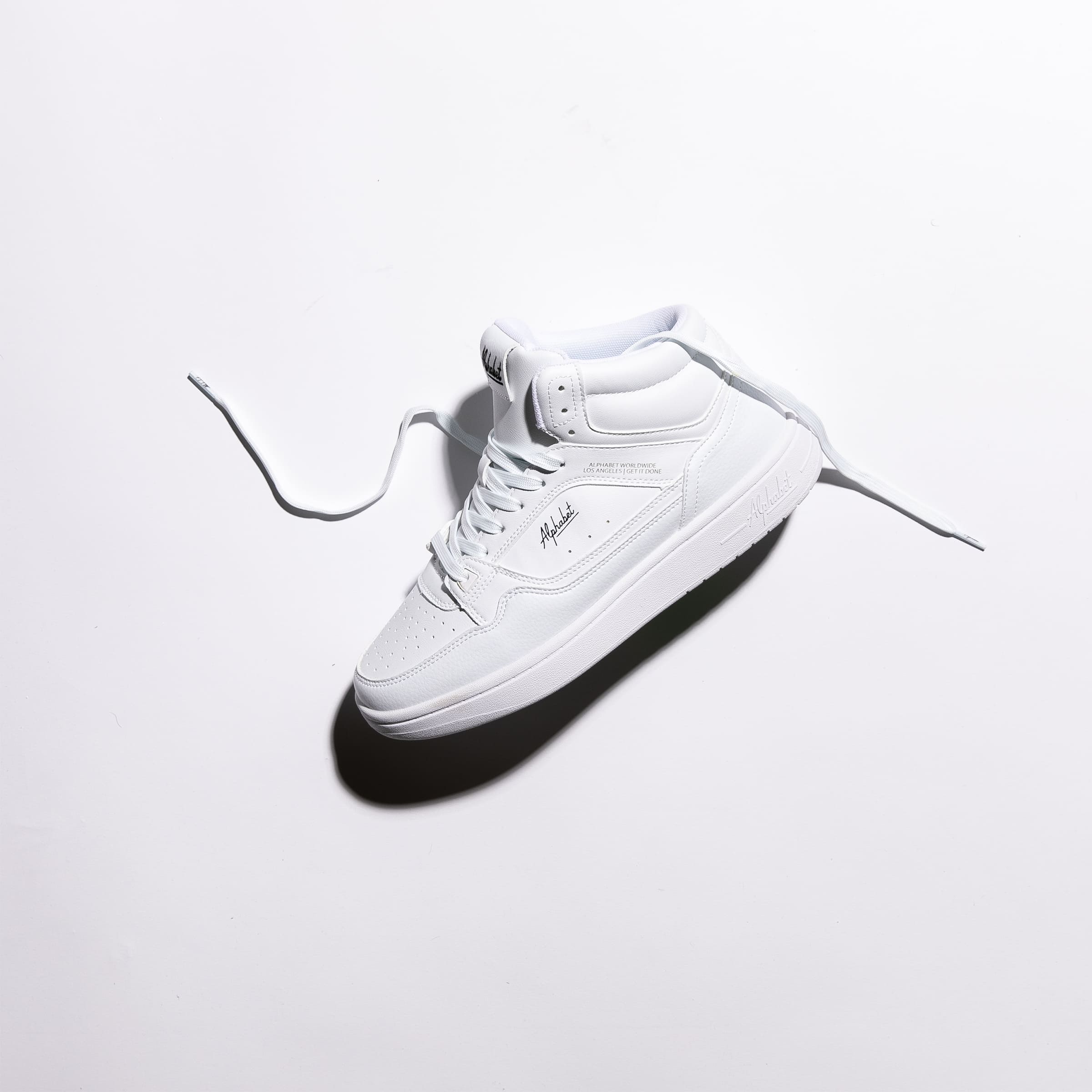 Palermo White — Front